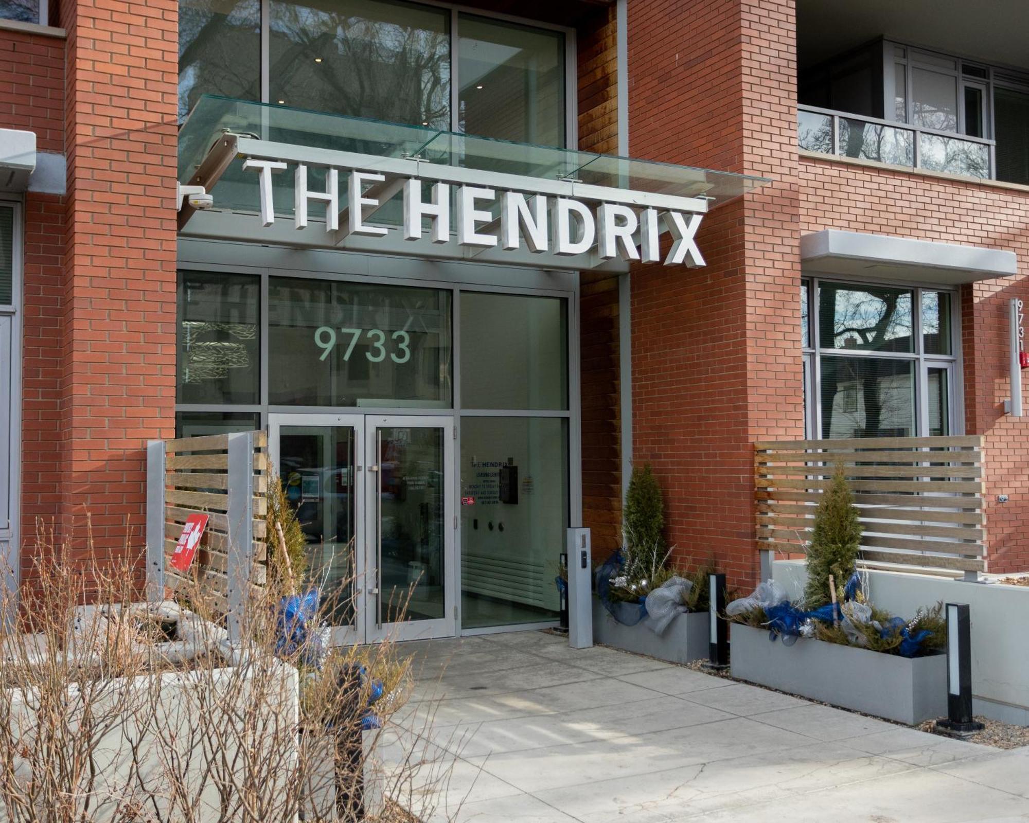 Hendrix Luxury Apartments By Corporate Stays Edmonton Exterior photo