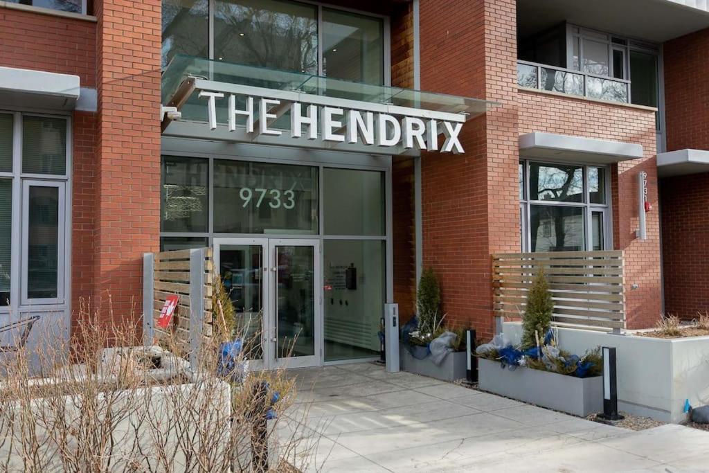 Hendrix Luxury Apartments By Corporate Stays Edmonton Exterior photo